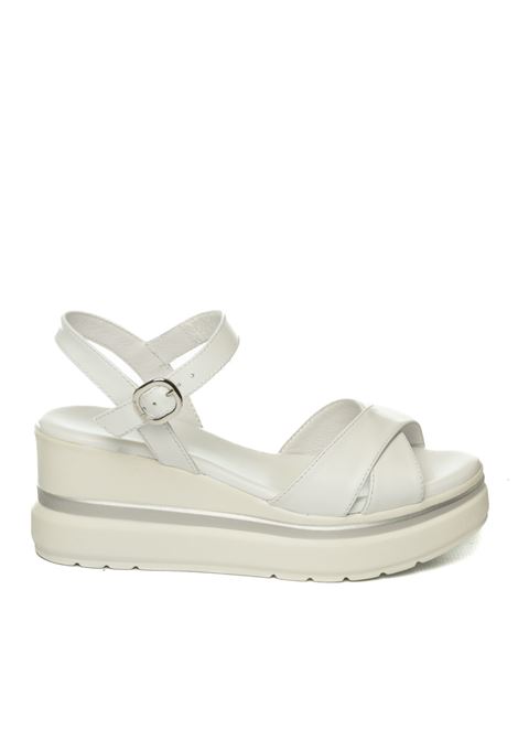  NERO GIARDINI | 513510BAROLO-BIANCO
